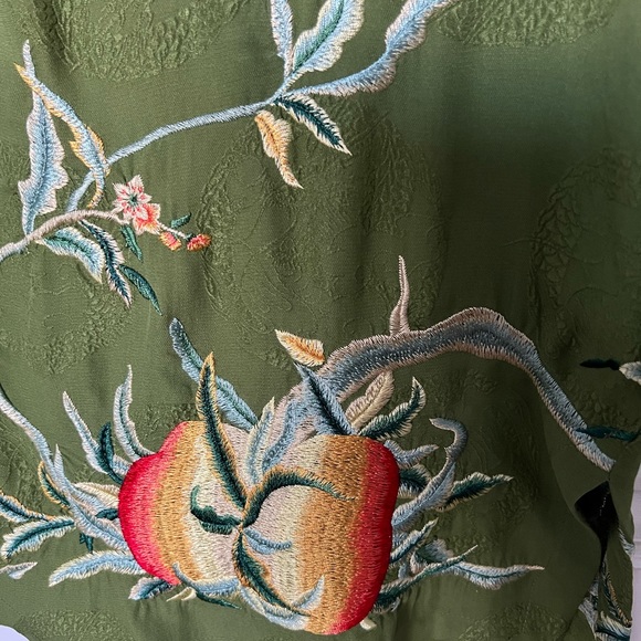 Citron 100% Silk Blouse - Picture 7 of 9